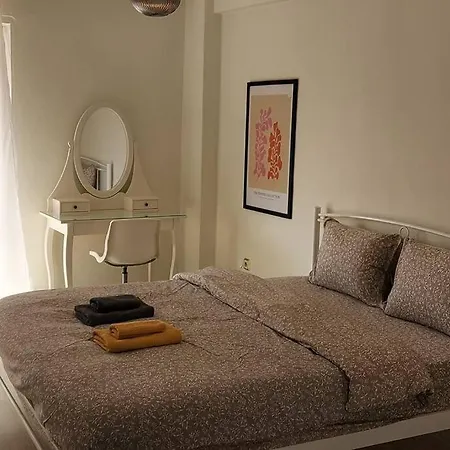Spacious Homy 2bedroom Apt /4p 公寓
